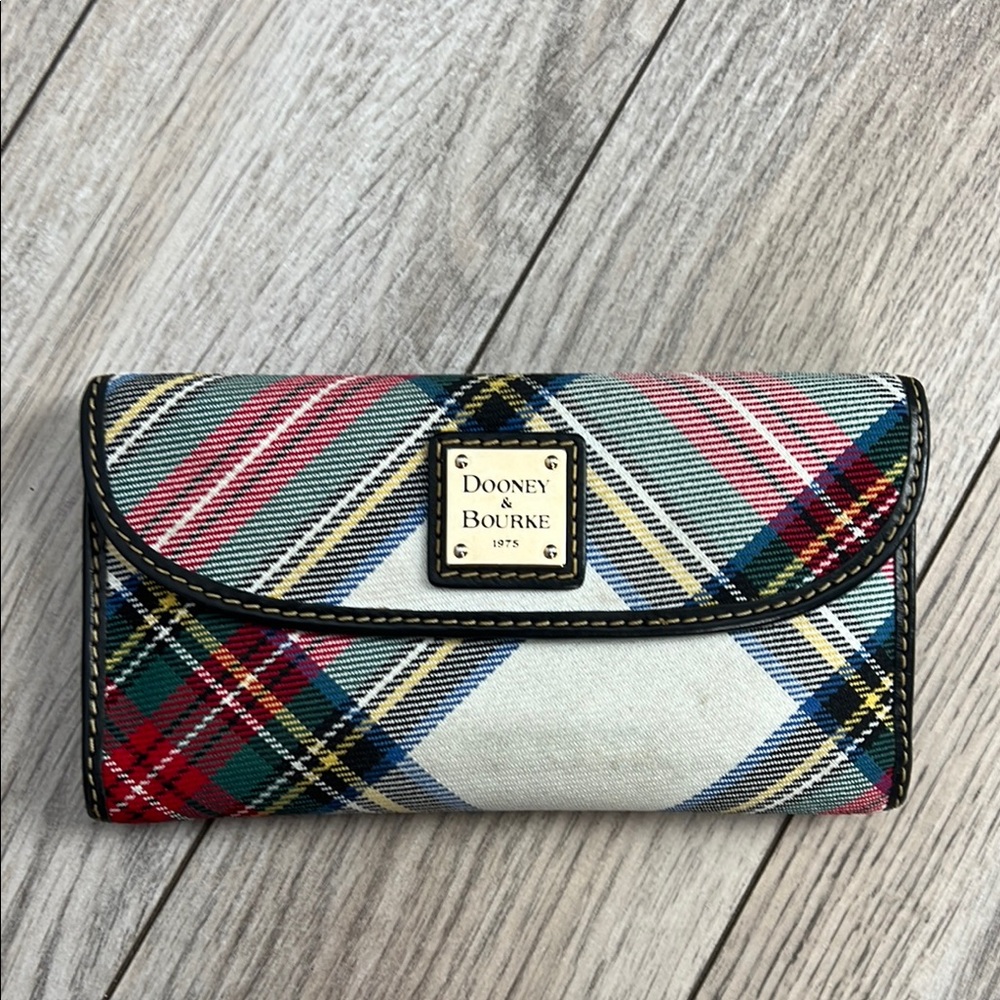 Dooney & Bourke Multicolor Plaid Women's Bag